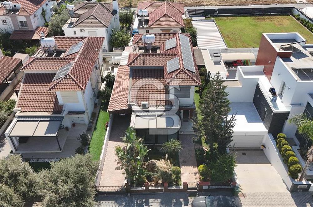 Yenikent Bölgesinde Satılık Müstakil Villa !!!