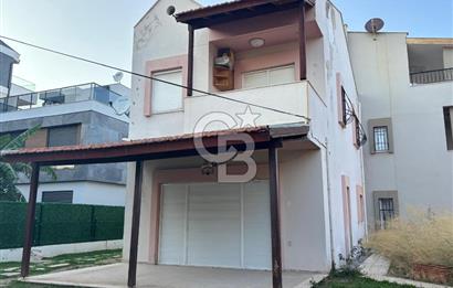 Güvendik'te Denize Yakın Satılık Villa