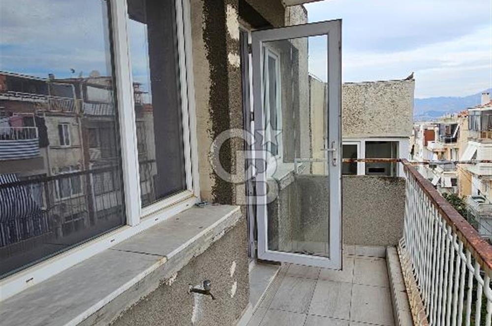 Konak Hatay'da Metroya Yakın 3+1 Çift Cephe Kiralık Daire