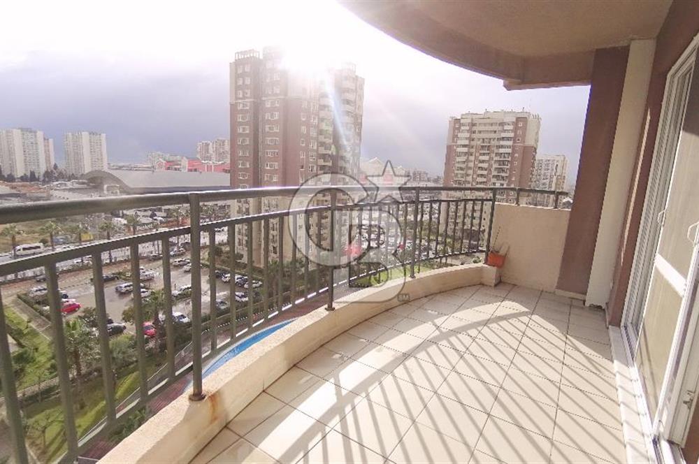 İzmir Mavişehir Soyak A Bölgesi Kiralık 4+1 200 m² Daire