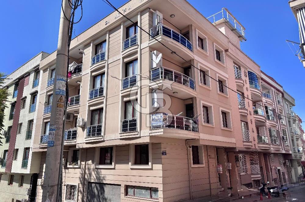 BUCA ADATEPE ÜNİVERSİTE YAKINI DOĞALGAZLI K.MUTFAK SATILIK 2+1 DAİRE