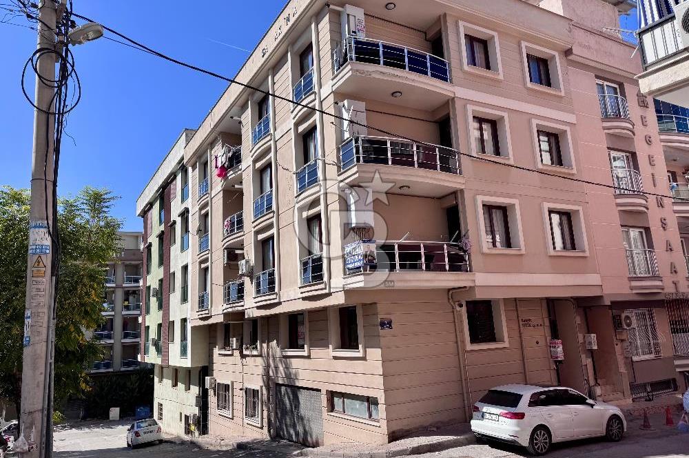 BUCA ADATEPE ÜNİVERSİTE YAKINI DOĞALGAZLI K.MUTFAK SATILIK 2+1 DAİRE