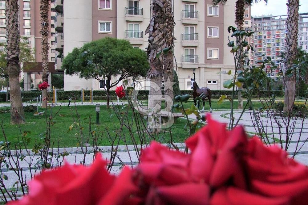 İzmir Mavişehir Soyak A Bölgesi Kiralık 4+1 200 m² Daire