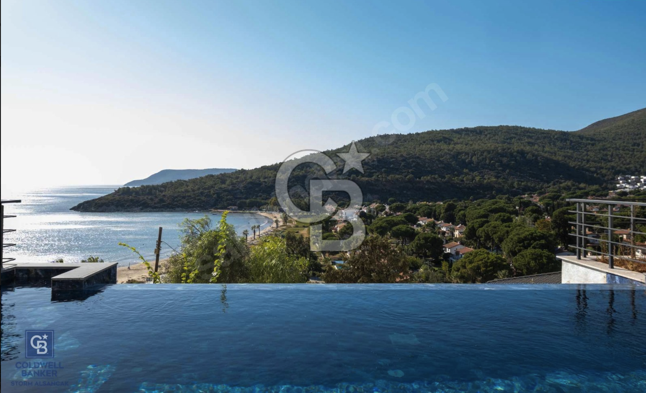 Yoncaköy Kuyumcular Sitesin'de 4+1 Satılık Villa 