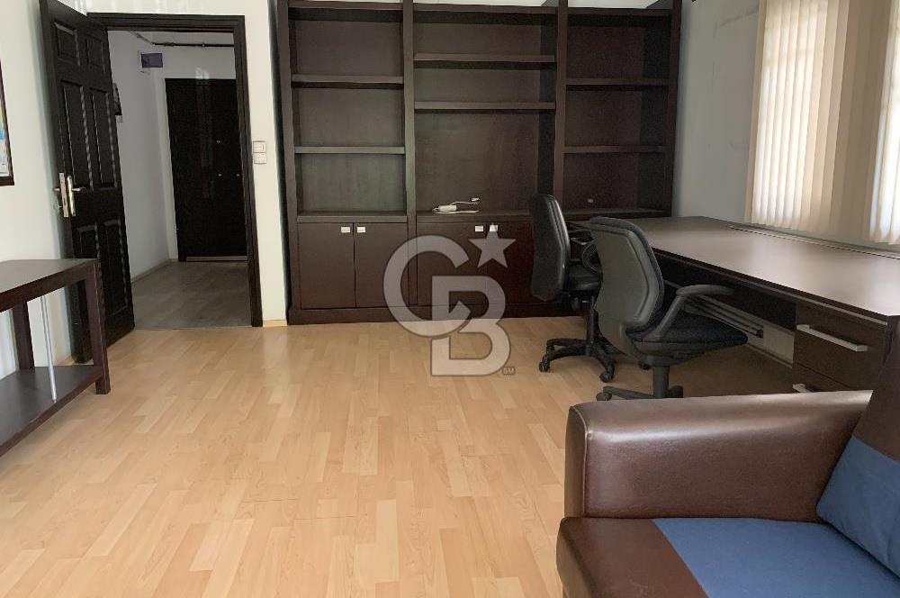 MEBUSEVLERİ ERGİN SOKAKTA KAPALI OTOPARKLI EŞYALI KİRALIK