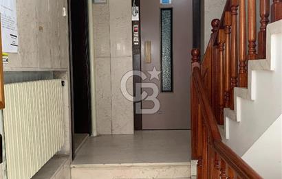 MEBUSEVLERİ ERGİN SOKAKTA KAPALI OTOPARKLI EŞYALI KİRALIK