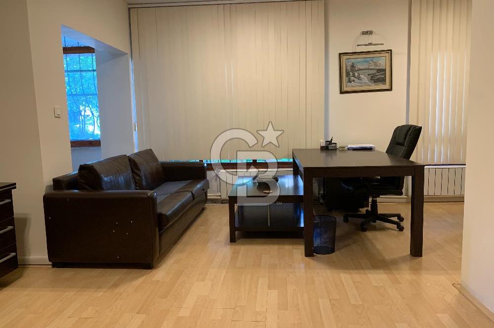 MEBUSEVLERİ ERGİN SOKAKTA KAPALI OTOPARKLI EŞYALI KİRALIK