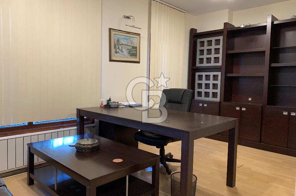 MEBUSEVLERİ ERGİN SOKAKTA KAPALI OTOPARKLI EŞYALI KİRALIK