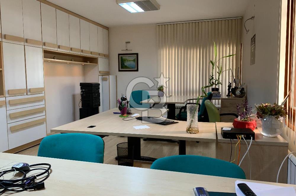 MEBUSEVLERİ ERGİN SOKAKTA KAPALI OTOPARKLI EŞYALI KİRALIK