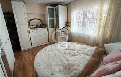 ÖVEÇLER MAHALLESİ TERAS KULLANIMLI SATILIK 2+2 DAİRE