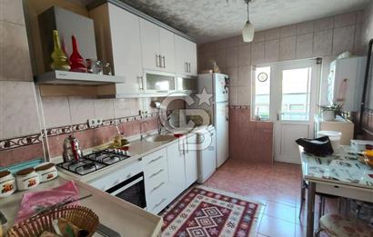 ÖVEÇLER MAHALLESİ TERAS KULLANIMLI SATILIK 2+2 DAİRE