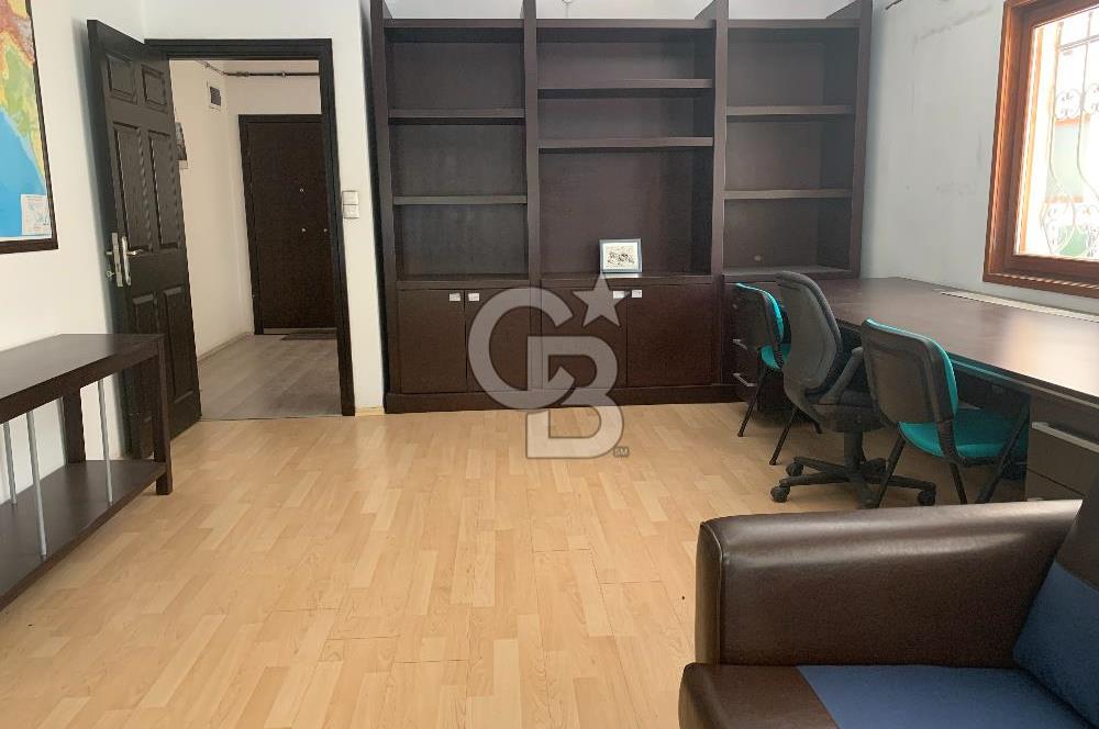 MEBUSEVLERİ ERGİN SOKAKTA KAPALI OTOPARKLI EŞYALI KİRALIK