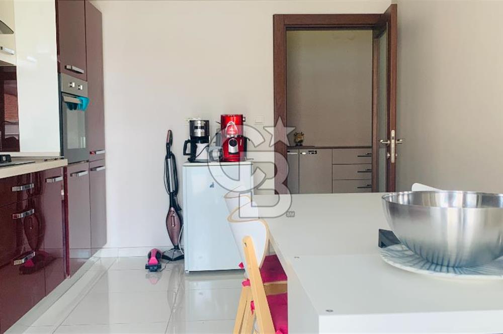 SUBAYEVLERİ ÜÇYILDIZ CADDESİNDE YENİ BİNADA SATILIK 3+1 DAİRE