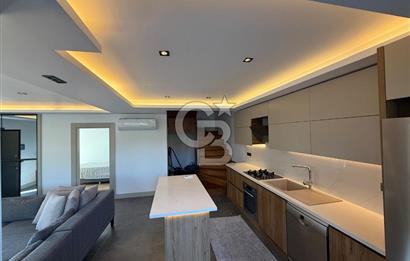 Çeşme Şifne'de Havuzlu Muhteşem Konumda Satılık 4+1 Villa