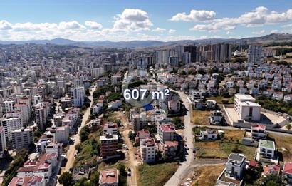 Alanlı’da Tramvaya 450 Metre – Ruhsatı Hazır 26 Dairelik 1+1 Proje Arsası!