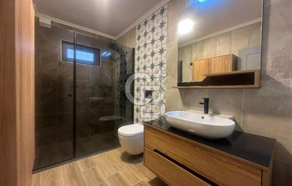 ÇANAKKALE MERKEZ PANAROMA SİTESİ YENİLENMİŞ LÜKS SATILIK VİLLA