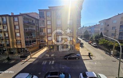 Kiremitçi Cihan Sitesi'nde 160 M² Ara Kat 3+1 Kiralık Daire