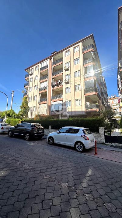 Kiremitçi Cihan Sitesi'nde 160 M² Ara Kat 3+1 Kiralık Daire