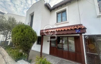 ÇANAKKALE MERKEZ PANAROMA SİTESİ YENİLENMİŞ LÜKS SATILIK VİLLA