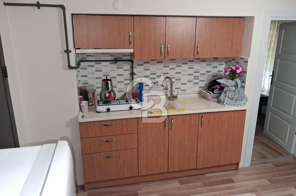 TRABZON KONAKLAR'DA D KAPISINDA EŞYALI 2+1 SATILIK DAİRE