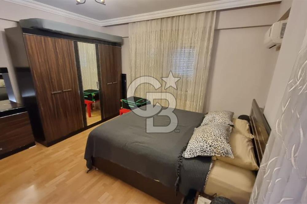 Narlıdere de Deniz Manzaralı Metro Yanı 4+1 Satılık 210 m2 Daire