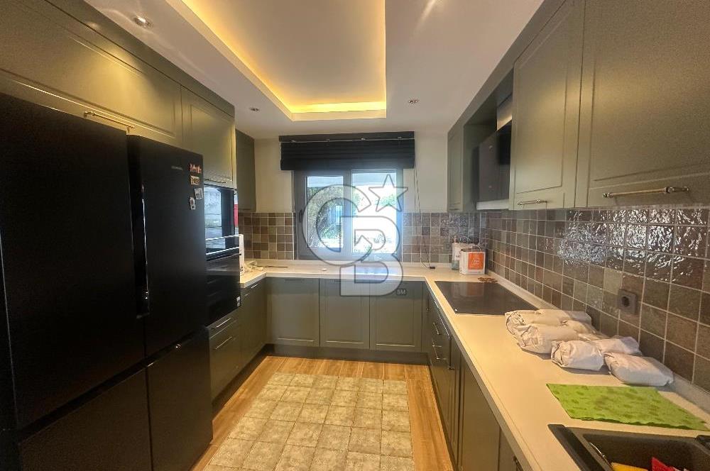 ÇANAKKALE MERKEZ PANAROMA SİTESİ YENİLENMİŞ LÜKS SATILIK VİLLA