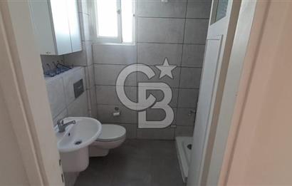 KARŞIYAKA BOSTANLIDA TAM MERKEZDE 2+1 ARAKAT 80 M2 ÖNÜ AÇIK DAİRE