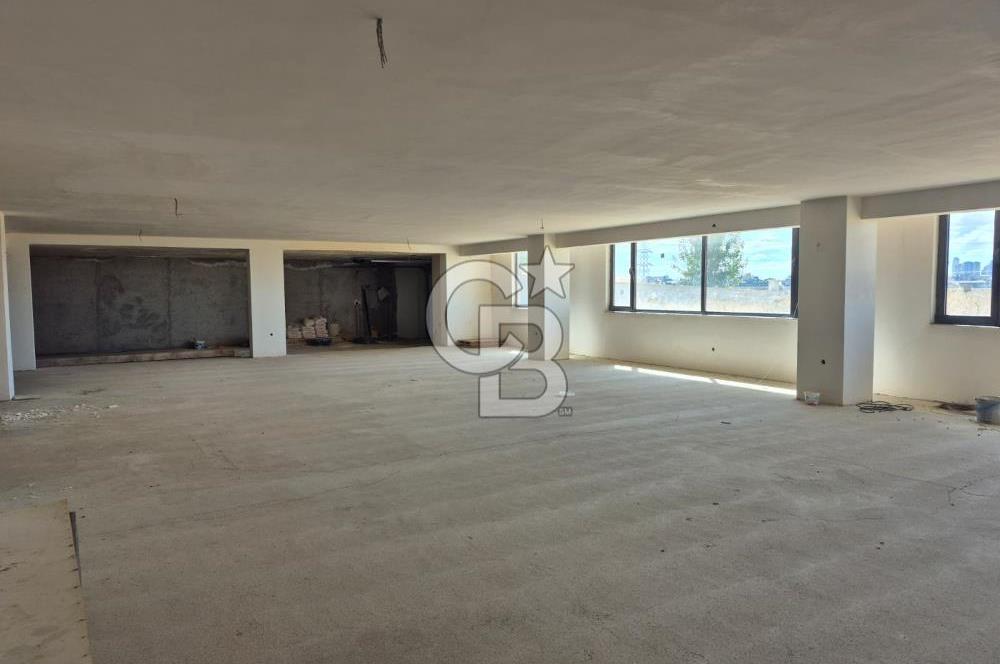 BEYTEPE DE KOMPLE KİRALIK BİNA