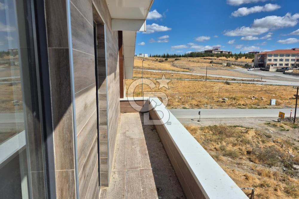 BEYTEPE DE KOMPLE KİRALIK BİNA