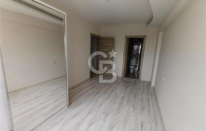 Karşıyaka Ordu Cad. Üzeri Satılık 2+1 Kapalı Mutfak Geniş Daire 
