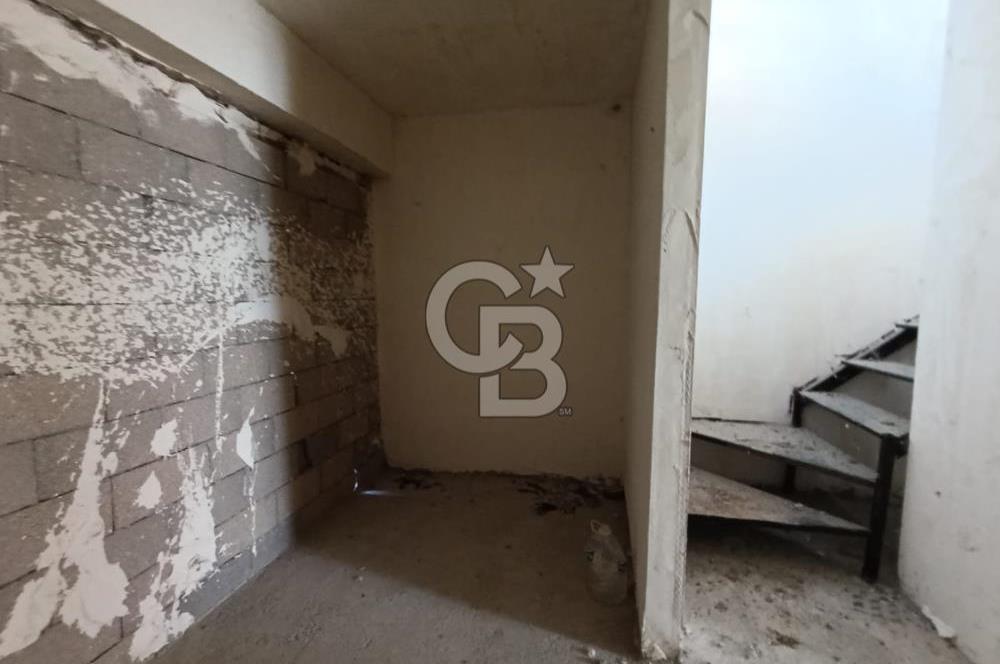TEMELLİDE 4+1  SATILIK VİLLA