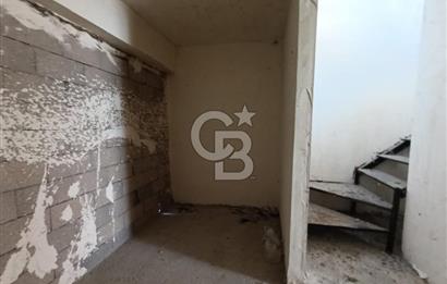 TEMELLİDE 4+1  SATILIK VİLLA