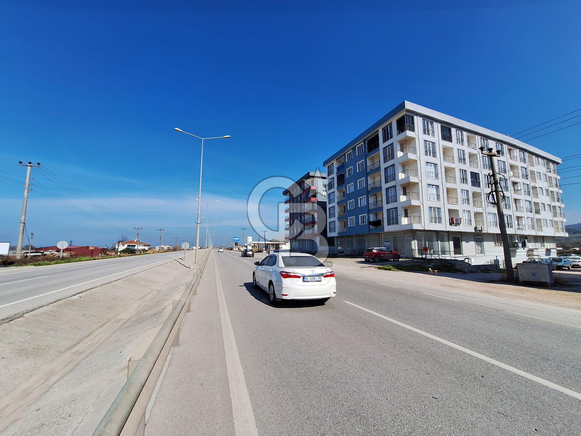 ÇANAKKALE LAPSEKİ ÇARDAKTA KAPALI MUTFAK 2+1 KİRALIK DAİRE