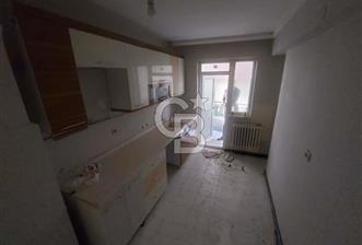 BAĞCI CADDESİ ÜZERİNDE ASANSÖRLÜ ARA KAT 3+1 SATILIK DAİRE