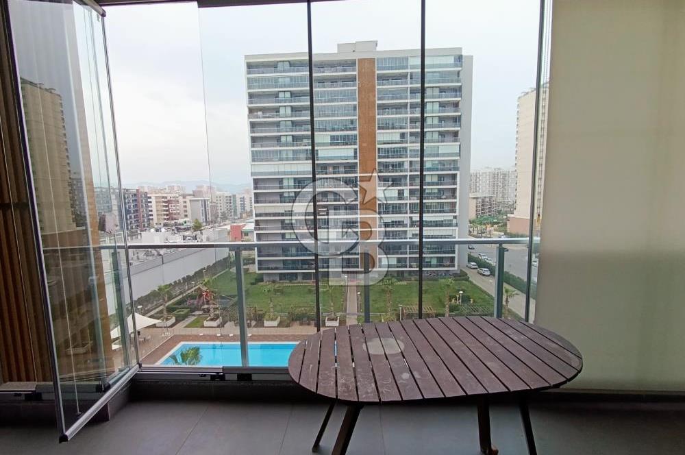 Mavişehir Modern 4 Sitesi Satılık 1+1 Havuz Cephe Daire