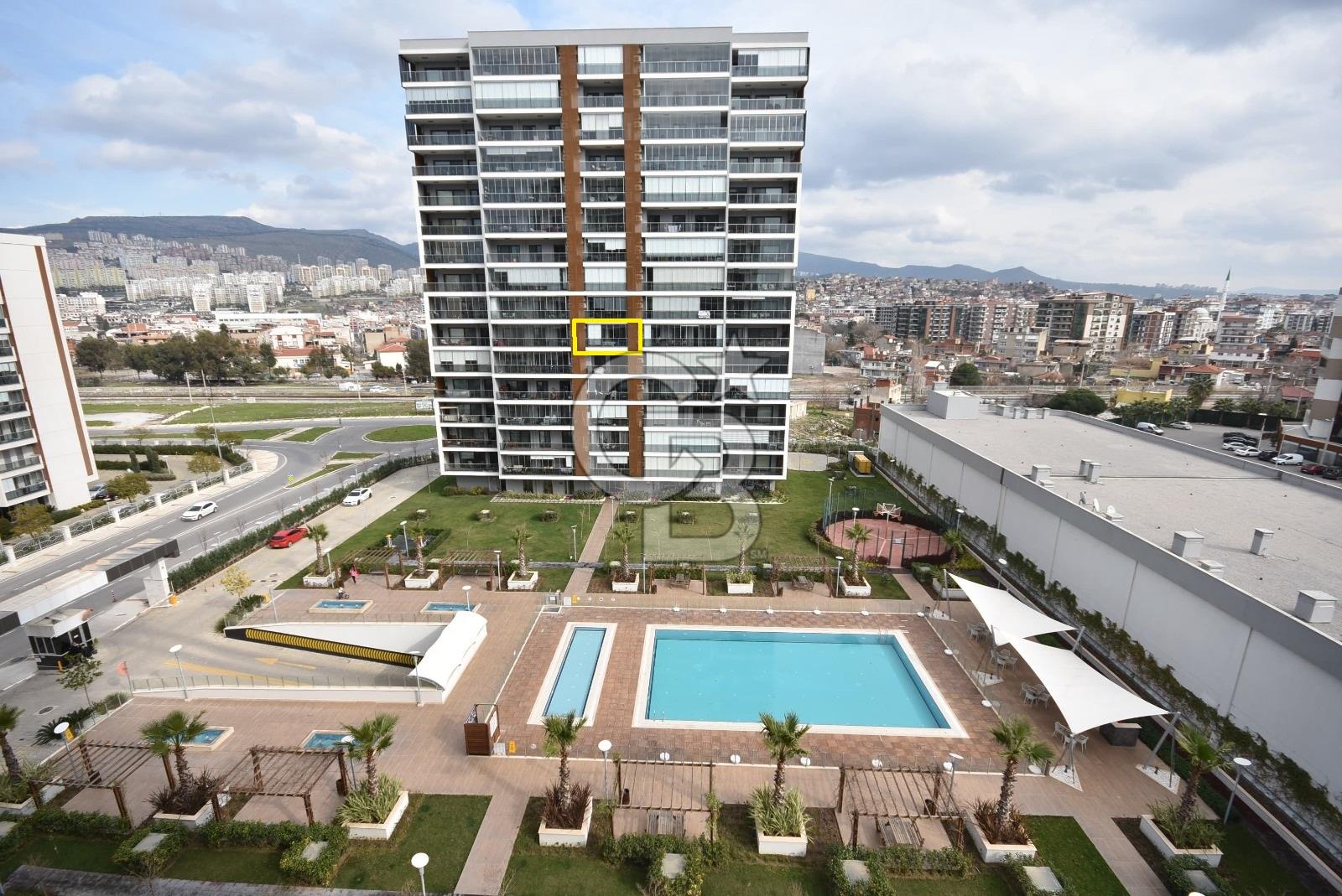 Mavişehir Modern 4 Sitesi Satılık 1+1 Havuz Cephe Daire
