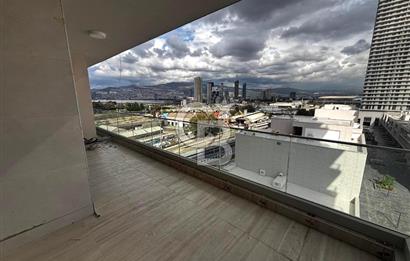 MEGAPOL İZMİR TOWER THREE REZİDANS KULE'DE SATILIK 1+1 DAİRE