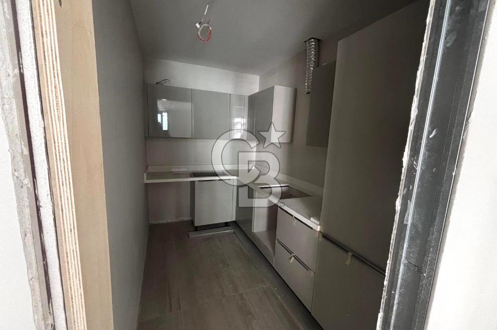 MEGAPOL İZMİR TOWER THREE REZİDANS KULE'DE SATILIK 1+1 DAİRE
