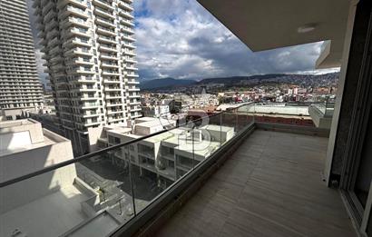 MEGAPOL İZMİR TOWER THREE REZİDANS KULE'DE SATILIK 1+1 DAİRE