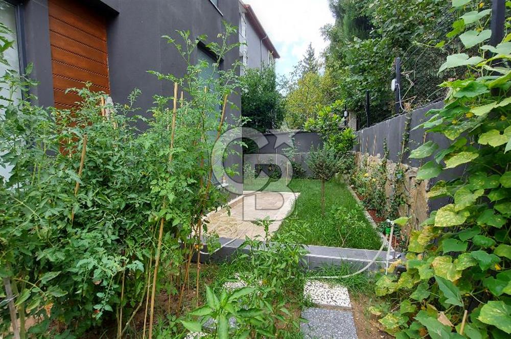 İZMİT TÜYSÜZLER GENİŞ EMSALSİZ 4+1 SATILIK MÜSTAKİL VİLLA