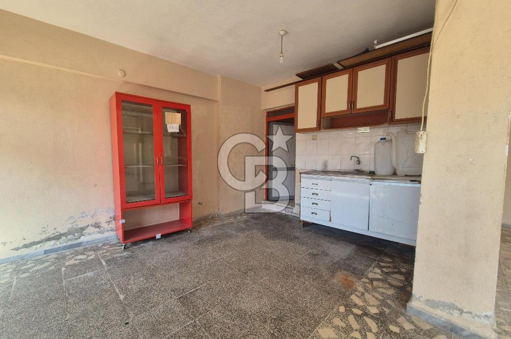 CB TOWER İZMİT MERKEZDE SATILIK DÜKKAN & MAĞAZA
