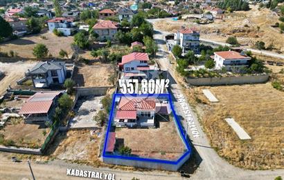 CB OPİA'DAN '' KARAAĞAÇ'TA KENDİ KÖŞENİZE ÇEKİLİN (557m²)''