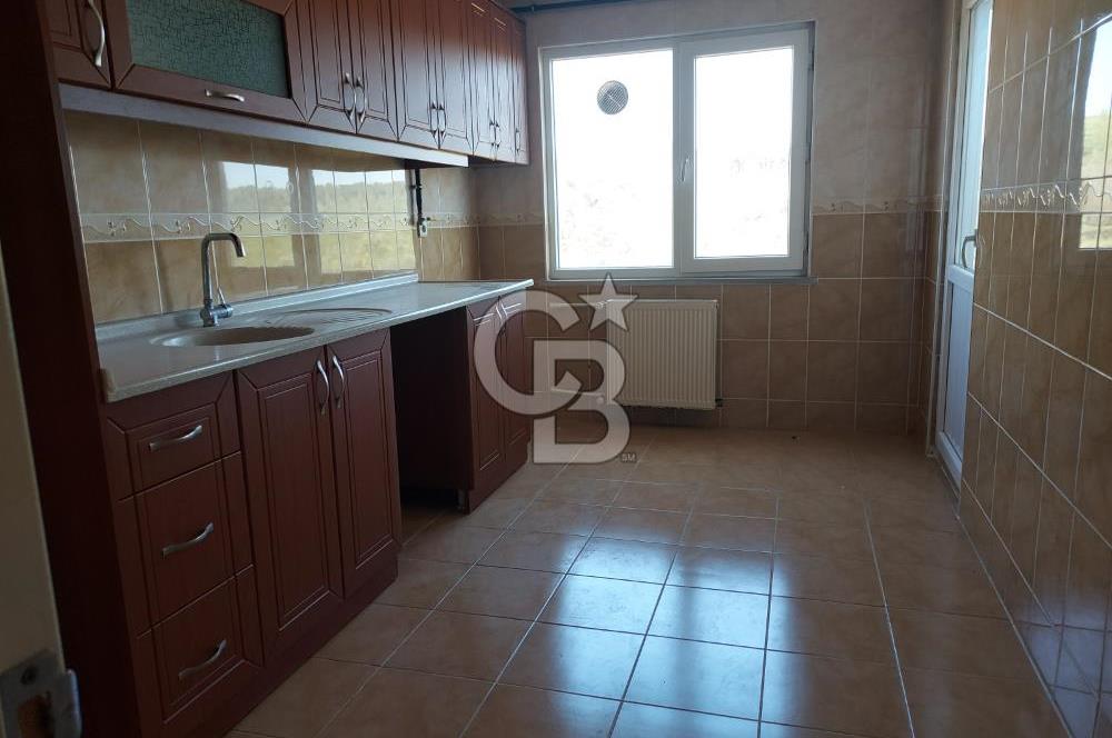 Barış Mahallesi Cemre Sitesinde Kiralık 3+1