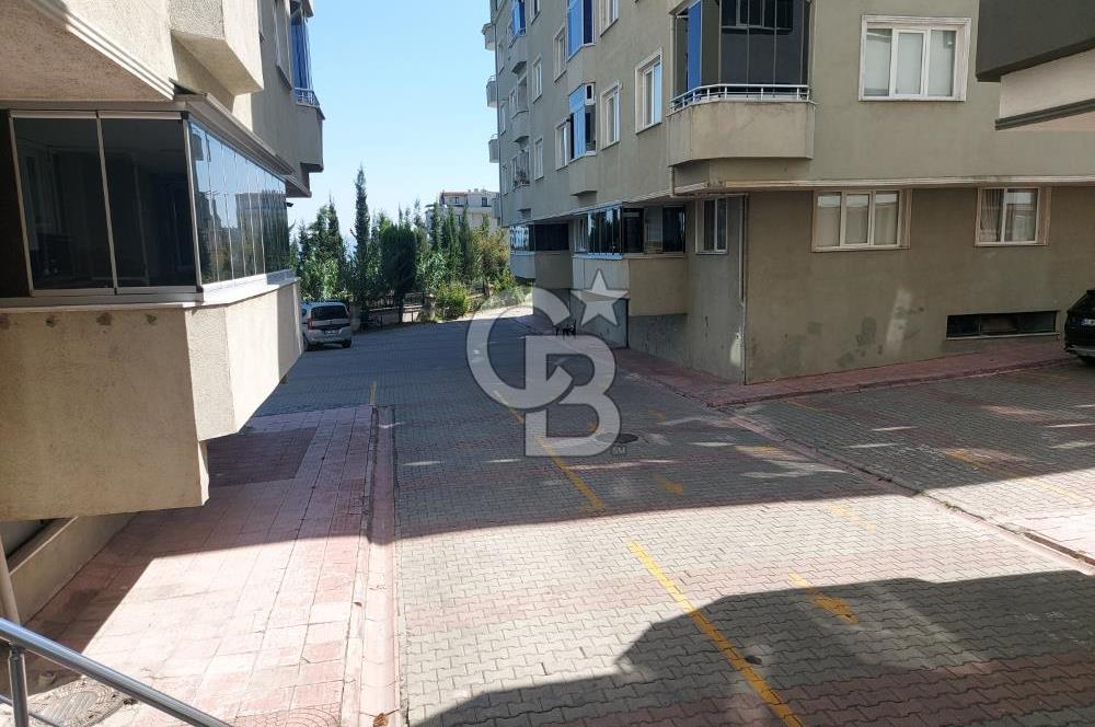 Barış Mahallesi Cemre Sitesinde Kiralık 3+1