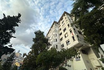 Şişli Fulya Basınkent Sitesi Arakat 3+1 Satılık Geniş Daire