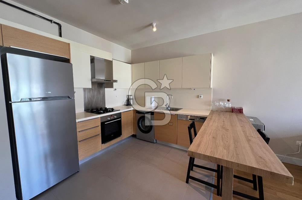 SİNPAŞ ALTIN ORAN YALI EVLERİN'de EŞYALI BALKONLU 1+1 DAİRE