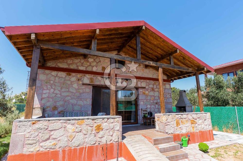 ÇNAKKALE EZİNE DE SATILIKMÜSTAKİL 574 M2 ARSA İÇİNDE TAŞ EV