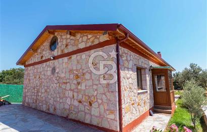 ÇNAKKALE EZİNE DE SATILIKMÜSTAKİL 574 M2 ARSA İÇİNDE TAŞ EV