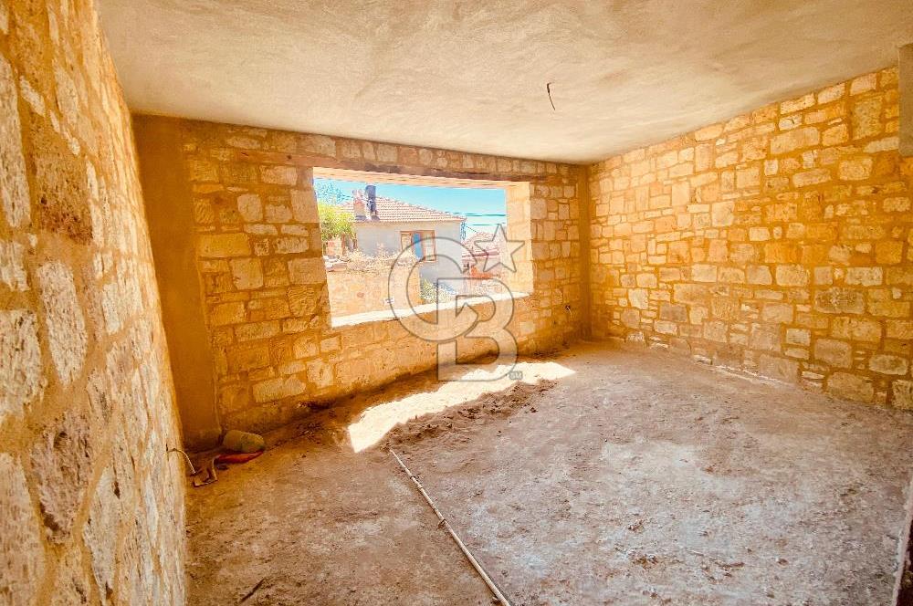 ÇANAKKALE ARIKLI'DA MUHTEŞEM MANZARALI MÜSTAKİL TAŞ EV