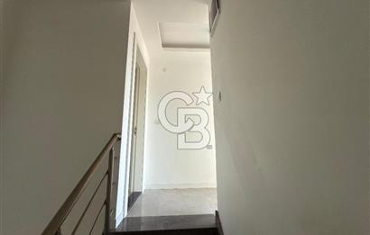 Seferihisar Luwi Rezidans’ta Kiralık 2+1 Dubleks Daire | Havuzlu, Güvenlikli, Merkezi Isıtma